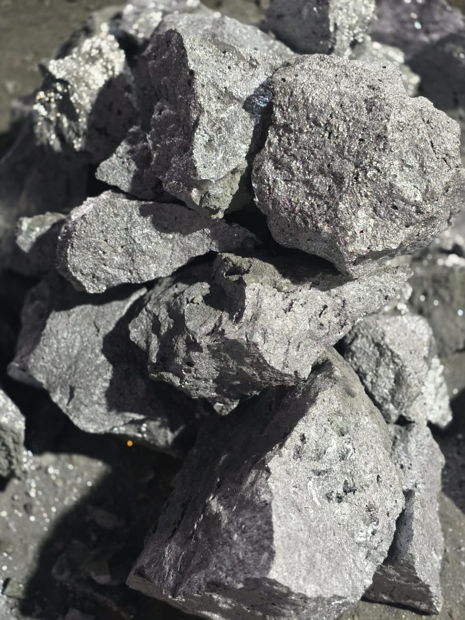 Mineral ore